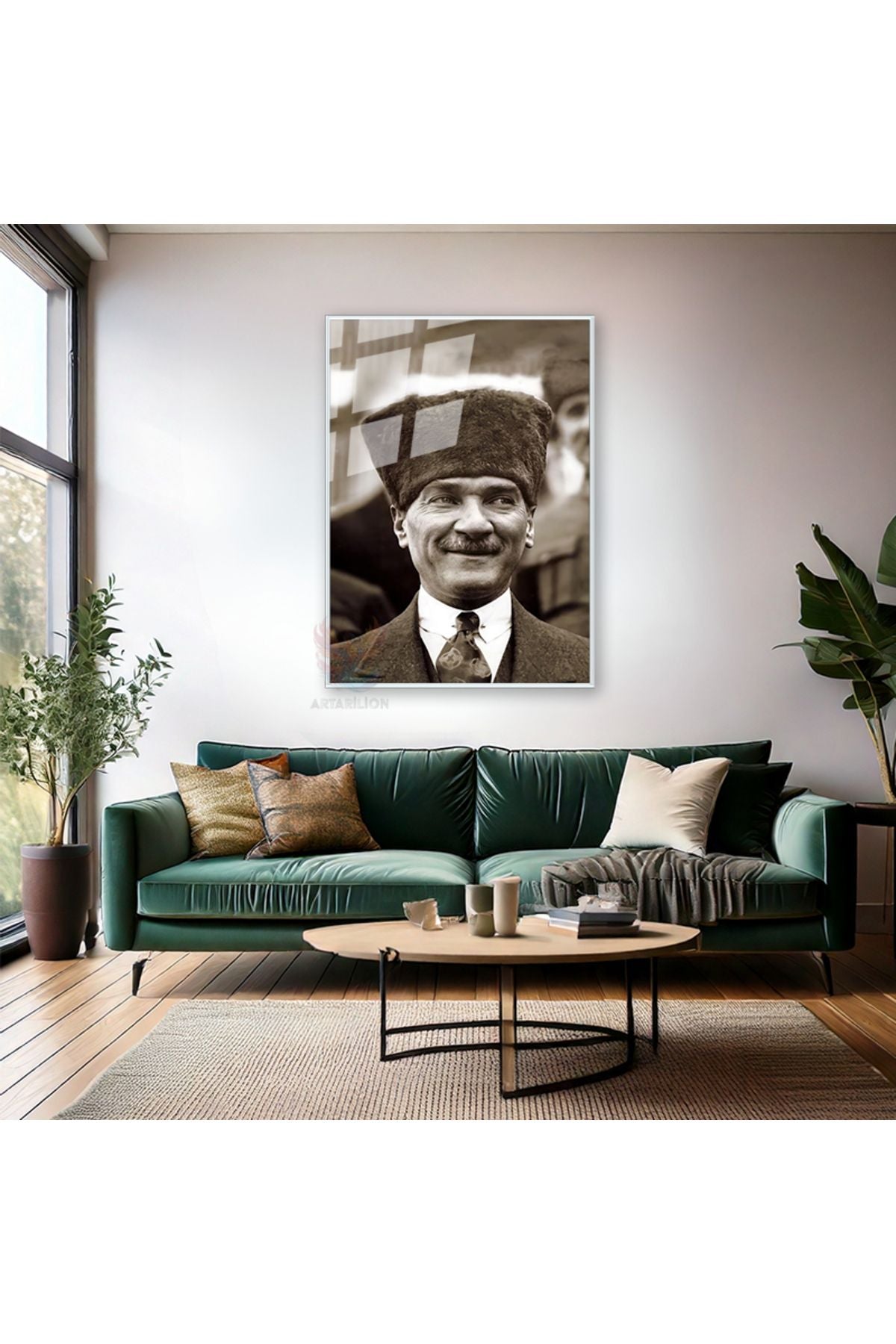 Mustafa Kemal Atatürk Siyah Beyaz Tablo Metal Çerçeveli Cam Tablo Modeli Hd Baskı Duvar Tablosu