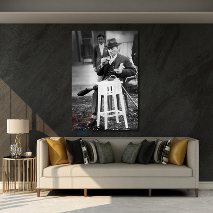 Siyah Beyaz Kahve İçen Atatürk Tablosu Kanvas Dijital Baskı Salon Ofis Tablosu