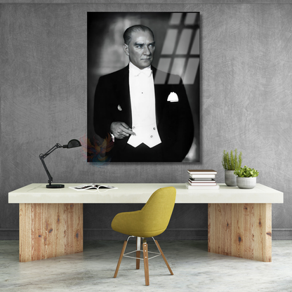 Mustafa Kemal Atatürk Siyah Beyaz Cam Tablo Dikey Duvar Tablosu Ev Ofis Tablosu