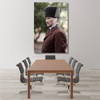 Renklendirilmiş Görsel Atatürk Cam Tablo Modeli Dikey Duvar Tablosu Ofis Ev Dekoru