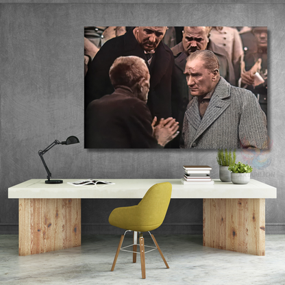 Atatürk ve Halk Temalı Renkli Kanvas Tablo Modeli Yatay Duvar Tablosu