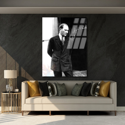 Kemal Atatürk Cam Tablo Siyah Beyaz Atatürk Tablosu Dikey Duvar Tablo Ev Ofis Dekoru